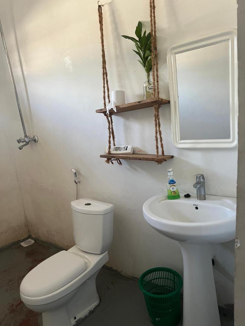 Mambo Leo Hostel Паже Екстериор снимка